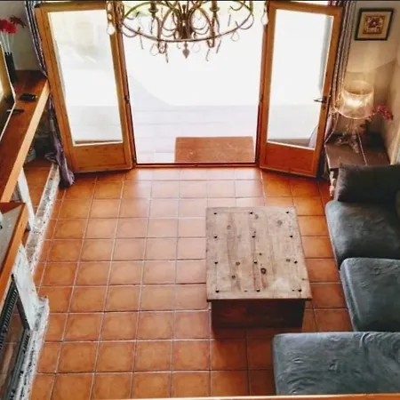 Immaculate 5-bed In Xabia